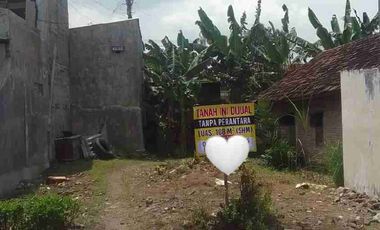 Di jual tanah di singkalan balongbendo