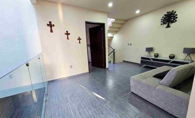 CASA EN VENTA EN METEPEC