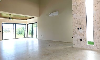 Casa en renta sin amueblar lagos del sol residencial, Cancún q. roo