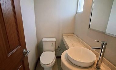 CASA EN VENTA ENBOSQUE DE LAS FUENTES CALIMAYA