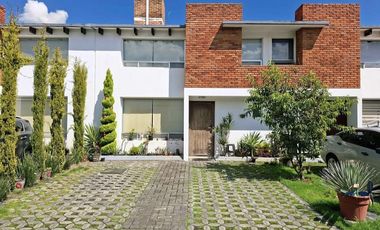CASA EN VENTA ENBOSQUE DE LAS FUENTES CALIMAYA