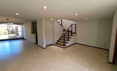 CASA EN VENTA ENBOSQUE DE LAS FUENTES CALIMAYA
