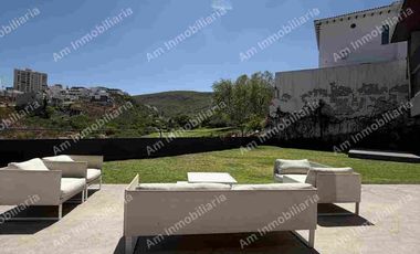 Hermosa casa amueblada en renta en privada Club de Golf La Loma, San Luis Potosí.