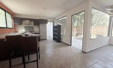 RENTA DE CASA EN BRISAS DEL CAMPO