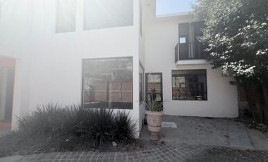 RENTA DE CASA EN BRISAS DEL CAMPO