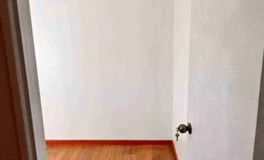 Arriendo Casa con amplio patio