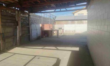 Arriendo Casa con amplio patio