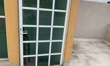 BONITA CASA EN RENTA.