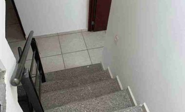 BONITA CASA EN RENTA.