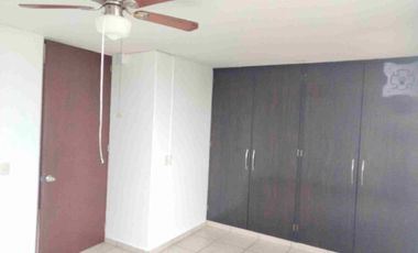 BONITA CASA EN RENTA.