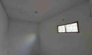 rumah hitung tanah minim renovasi taman surya 2 kalideres jakbar
