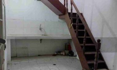 rumah hitung tanah minim renovasi taman surya 2 kalideres jakbar