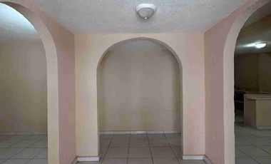 CASA EN RENTA CERCA DE GUAYABAL VILLAHERMOSA