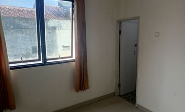 DISEWAKAN! RUANG KANTOR di Ruko Lantai 2, Bekasi Utara