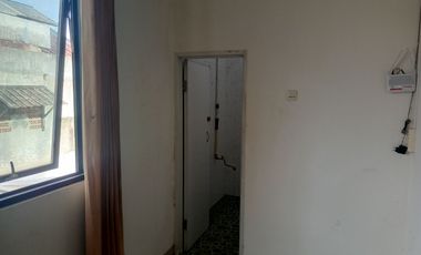 DISEWAKAN! RUANG KANTOR di Ruko Lantai 2, Bekasi Utara