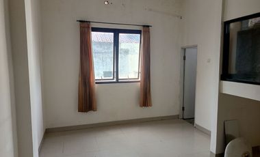 DISEWAKAN! RUANG KANTOR di Ruko Lantai 2, Bekasi Utara