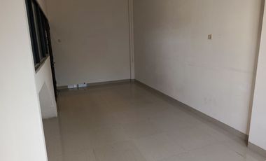DISEWAKAN! RUANG KANTOR di Ruko Lantai 2, Bekasi Utara