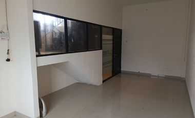 DISEWAKAN! RUANG KANTOR di Ruko Lantai 2, Bekasi Utara
