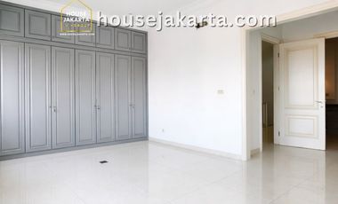 Rumah Cantik Minimalis area Cipete Jakarta Selatan