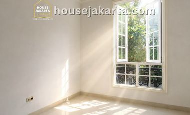 Rumah Cantik Minimalis area Cipete Jakarta Selatan