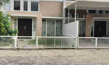 Dijual murah via lelang rumah di taman wisata regency Driyorejo Gresik