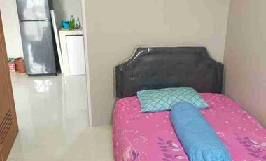 disewakan apartemen puncak dharmahusada tower A lt 32 full furnish mewah  luas 56