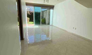 CASA EN RENTA EN METEPEC HACIENDA GUADALUPE