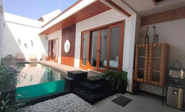 Dijual 1 Unit Villa, lokasi Dharman Villa Estate, Kayutulang,  Canggu.