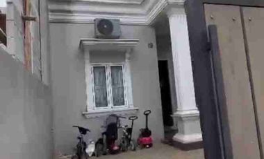 Rumah 2 Lantai Premium Sedayu Villas – Dekat Tol & Stasiun – Siap Huni