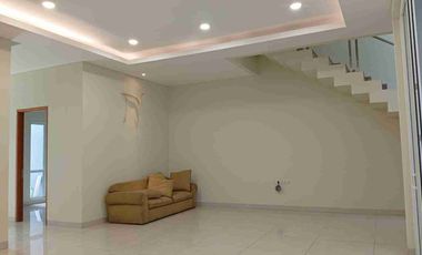 Dijual Rumah Baru di kelapa gading 4+1 KT