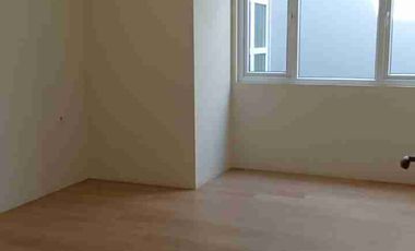 Dijual Rumah Baru di kelapa gading 4+1 KT