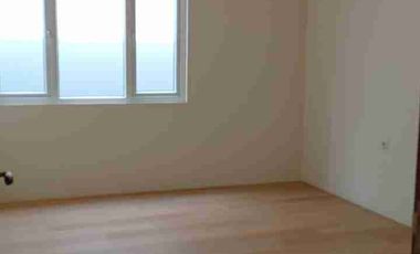 Dijual Rumah Baru di kelapa gading 4+1 KT