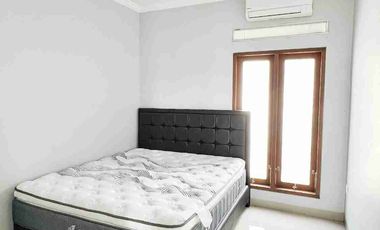 Rent Rmh 2Lt Baru Cluster One Gate Furnish A Yani Dkt Taman Kota,Gatsu