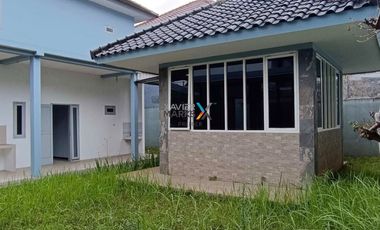 Dijual Rumah Villa di Daerah Jalan Abdul Gani, Batu Malang