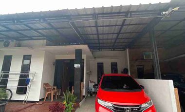 Dijual dan di sewakan rumah di dalamn cluster puri bukit hijau 1 jatiasih bekasi