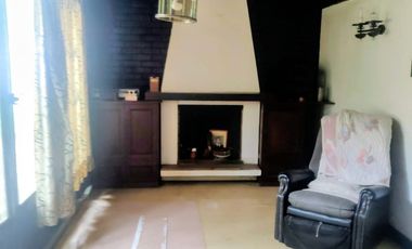 Se vende casa con 800 m² de terreno, a pasos del centro de Talca