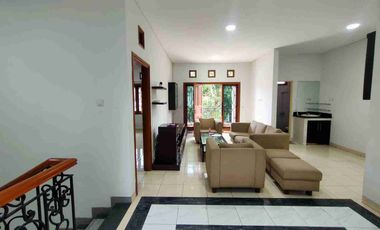 Jual Rumah Bagus Terawat di Batununggal Estate Bandung