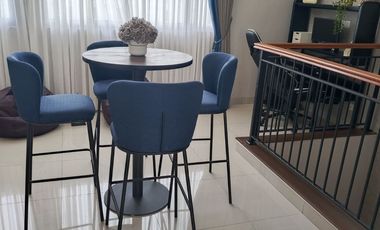 Rumah 4 Kamar Tidur, Konsep Attic, Dekat Bandara Sultan Hasanuddin Makassar