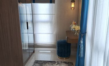 Rumah 4 Kamar Tidur, Konsep Attic, Dekat Bandara Sultan Hasanuddin Makassar