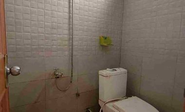 Rumah 2 lantai siap huni di komplek Cipamokolan bebas banjir