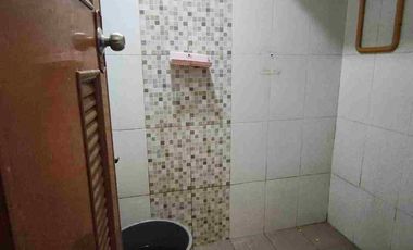 Rumah 2 lantai siap huni di komplek Cipamokolan bebas banjir