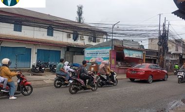 524. Disewakan Ruko Gandeng Pinggir Jalan Strategis Jalan Raya Kranggan Jatisampurna Kota Bekasi