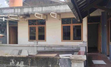 Rumah Terawat Mainroad Antapani Kota Bandung cocok untuk usaha