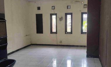 Rumah Terawat Mainroad Antapani Kota Bandung cocok untuk usaha