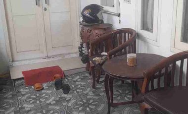 Di Jual Rumah Bagus  3 Lantai 3 kamar Tidur Lokasi Di Bintara Jaya Bekasi Barat