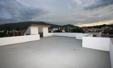 Departamento con Amplias Terrazas y Vista Espectacular en La Primavera