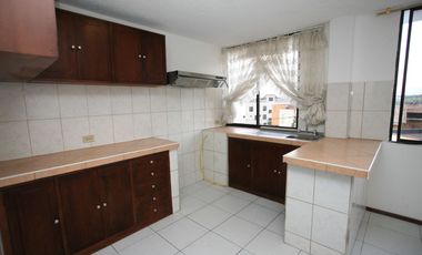 Departamento con Amplias Terrazas y Vista Espectacular en La Primavera