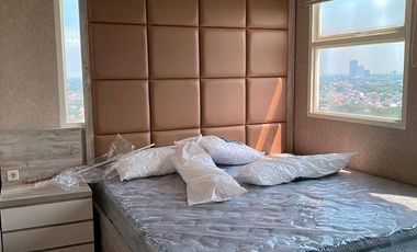 Selling 2 Bedroom Apartment Full Furnished Intermark BSD right at the first BSD toll exit