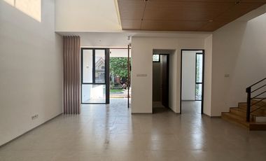 Dijual Rumah Modern Minimalis di Alam Sutera
