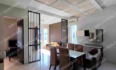 RUMAH MEWAH SIAP HUNI. SUDUT FURNISH & FREE AC. TIPE 173M². 4+1 KAMAR TIDUR.